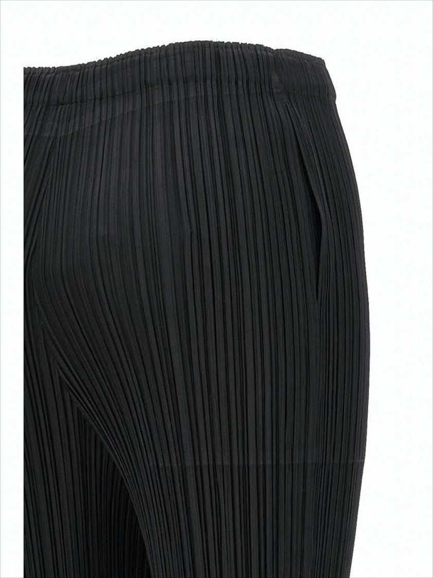 Slim Straight-Leg Pleated Jogger Pants