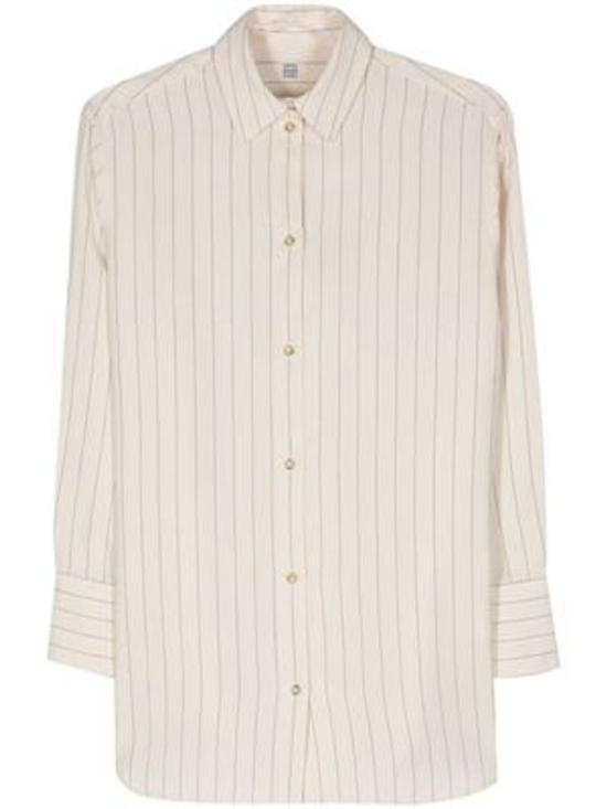 Minimalist Long-Sleeved Shirt with Vertical Pinstripe Detail