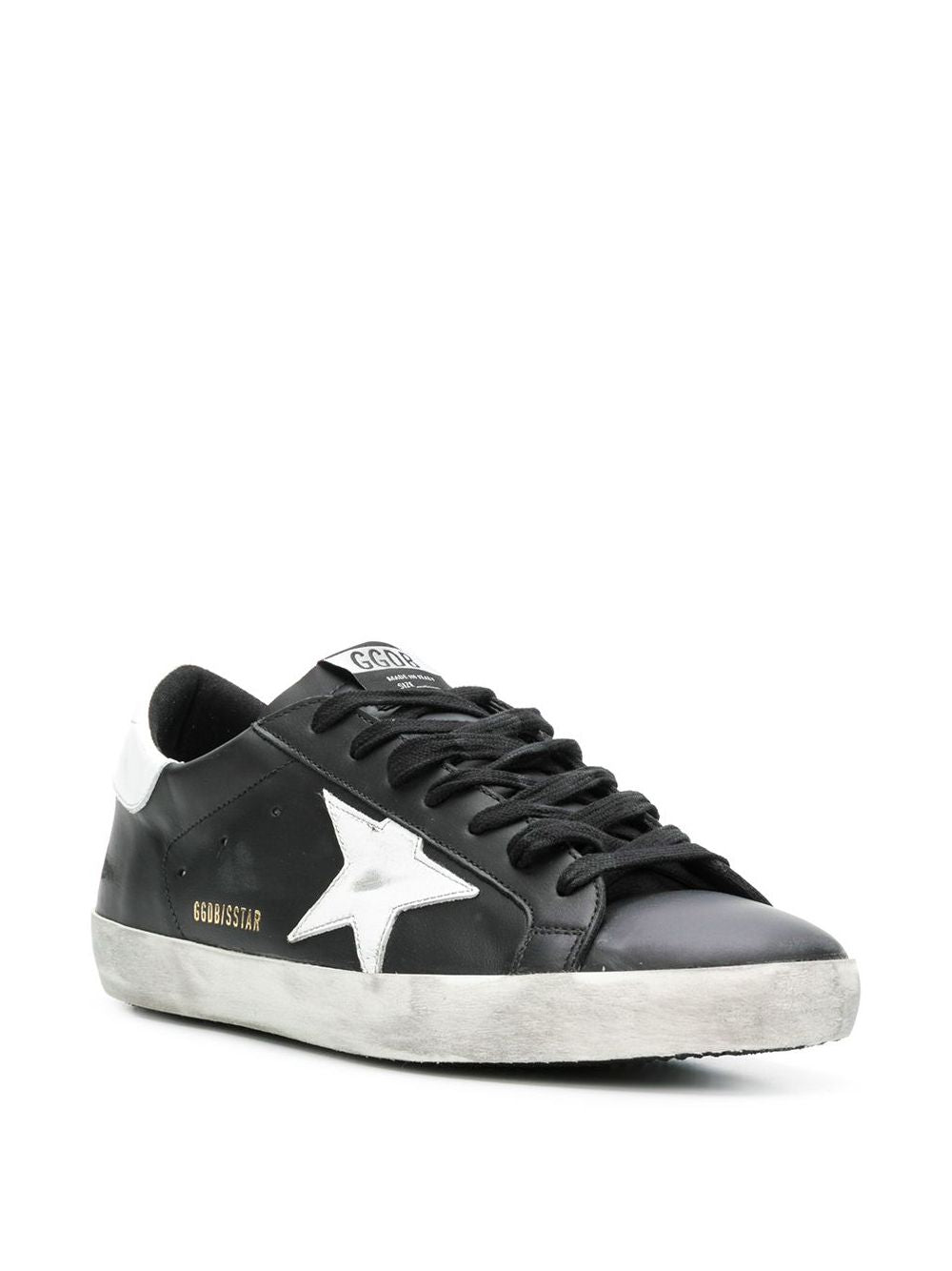 Low-Top Sneakers with Vintage-Inspired Design