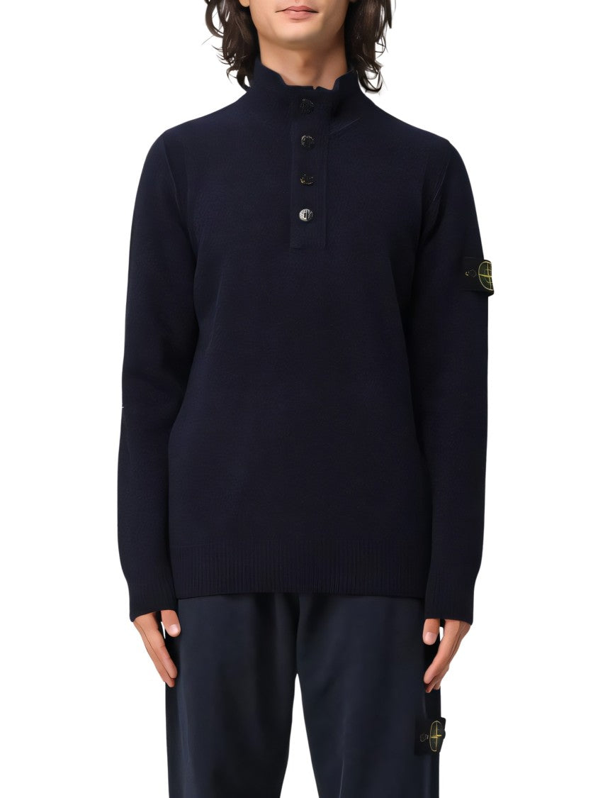 Classic Black Turtleneck With Ribbed Hem