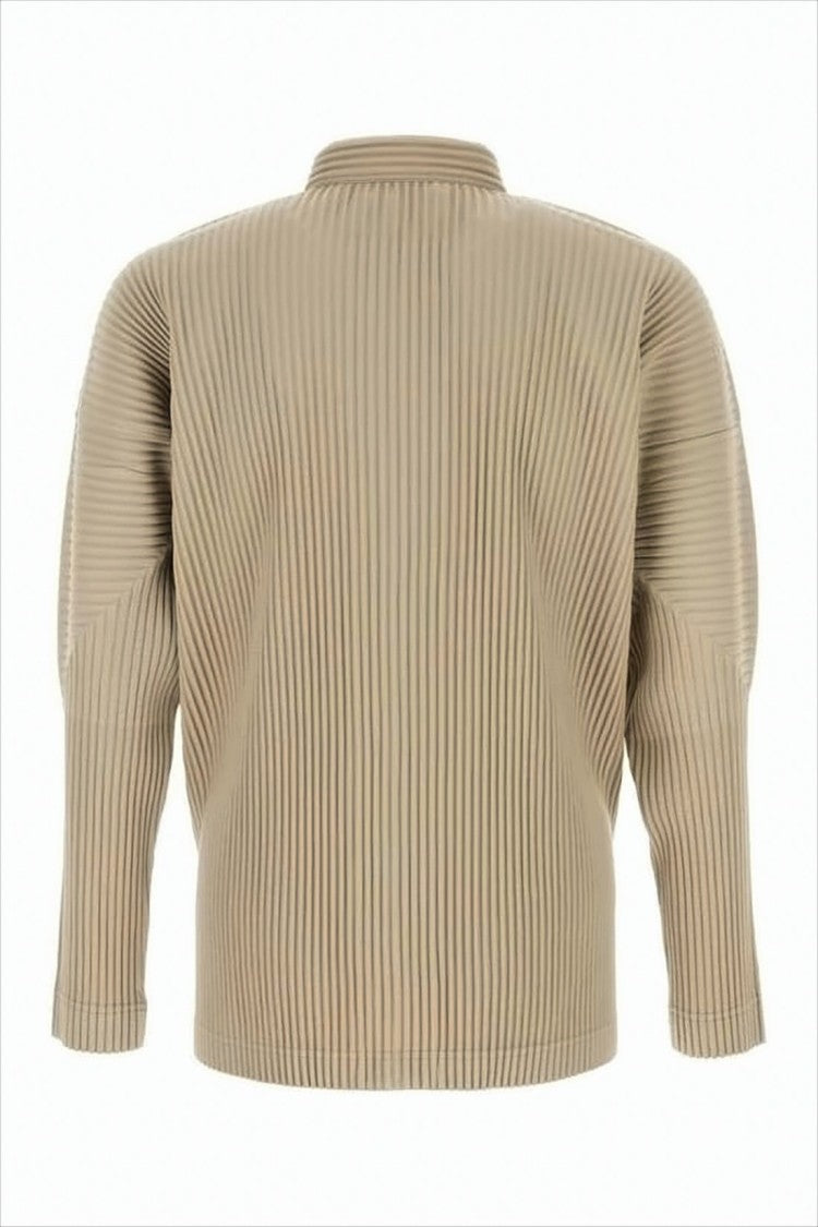 Pleated Long-Sleeve Shirt With Sculptural Silhouette