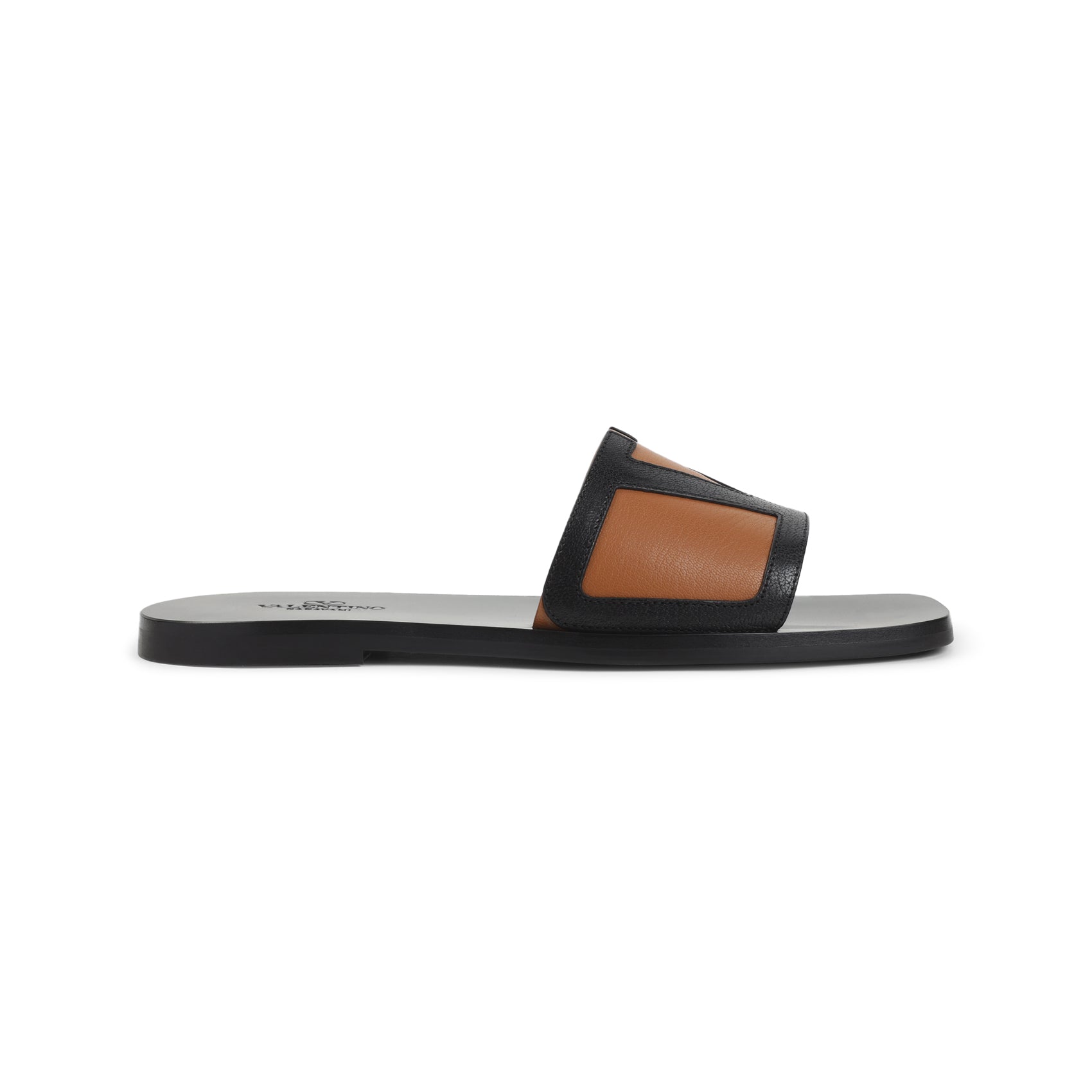 Leather Sandals with and Open-Toe Style