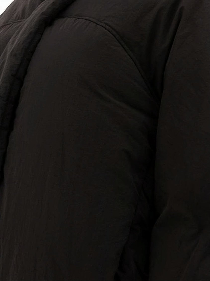 Cropped Black Puffer Jacket with Oversized Sleeves