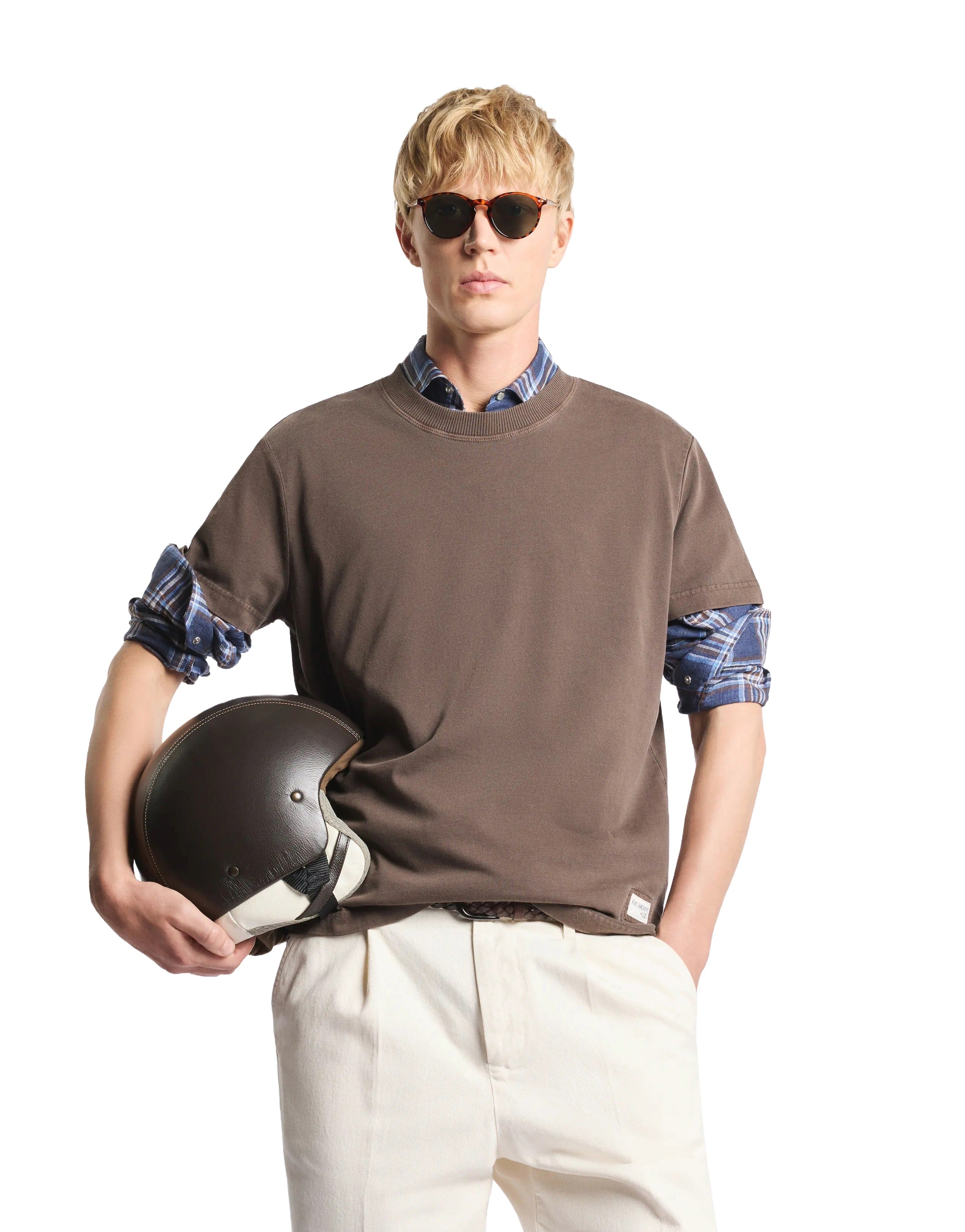 Minimalist Light Brown T-Shirt with Timeless Appeal