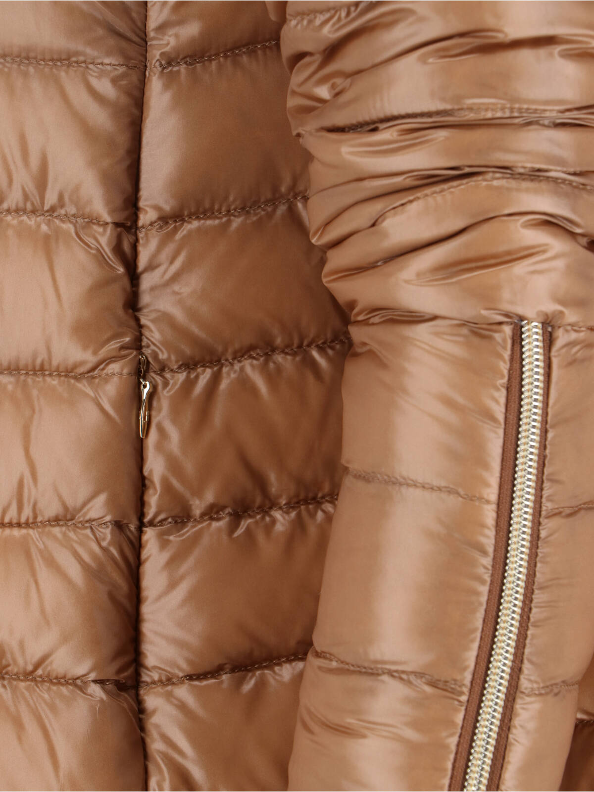Classic Tailored Jacket With Structured Collar And Glossy Finish