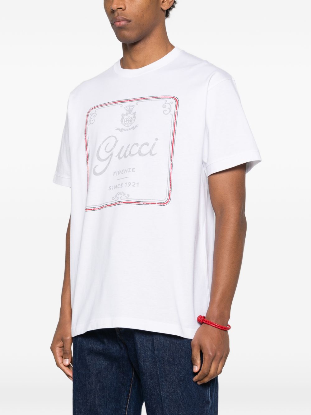 White Short-Sleeve T-Shirt with Vintage-Inspired Graphic