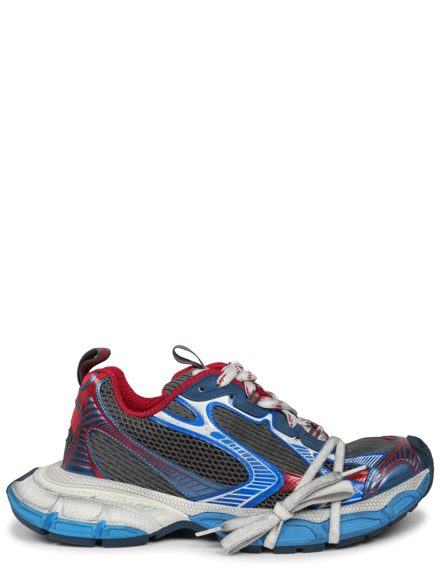 Chunky Multi-Layered Sneakers With Bold Accents