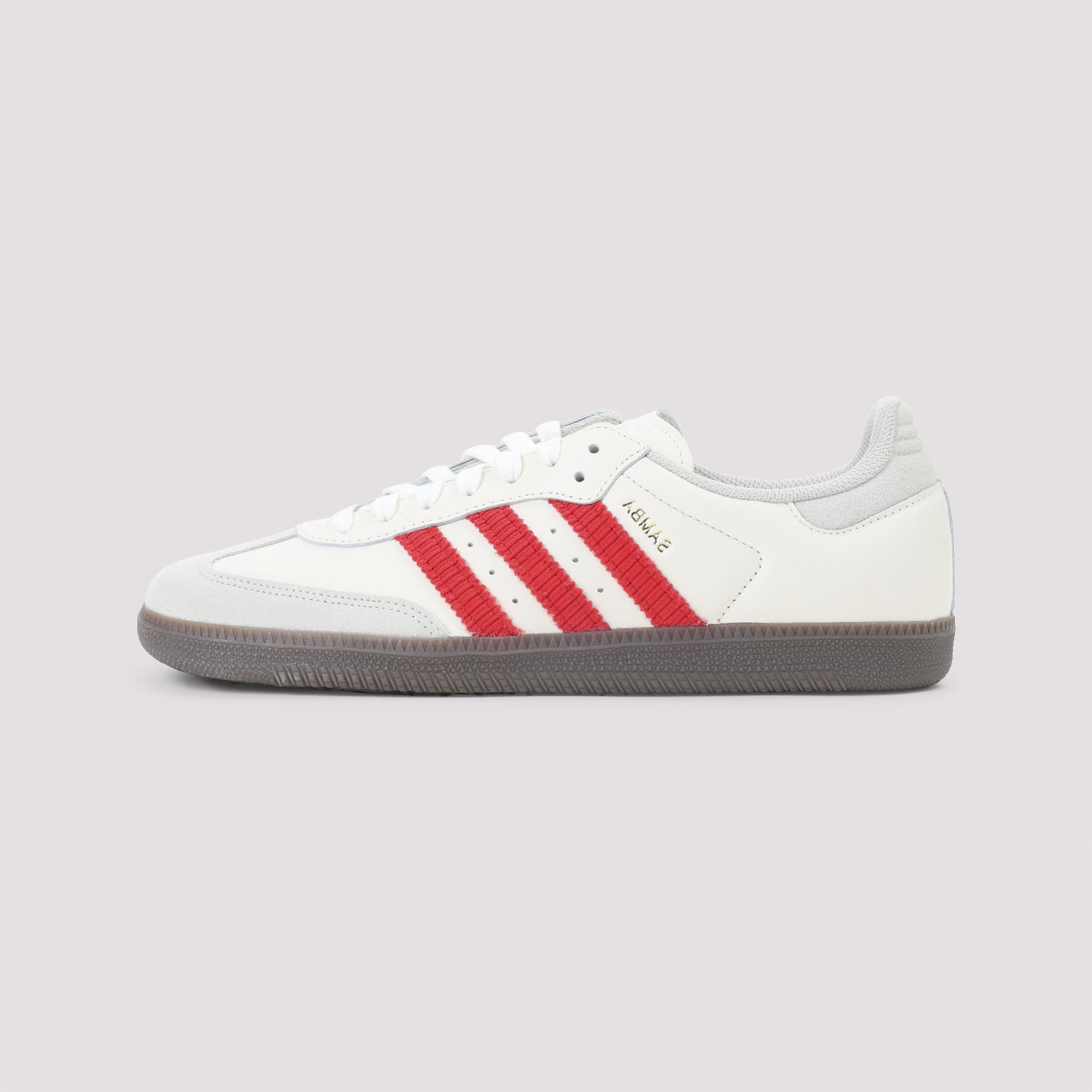 Low-Top Leather Sneakers With Bold Red Stripes