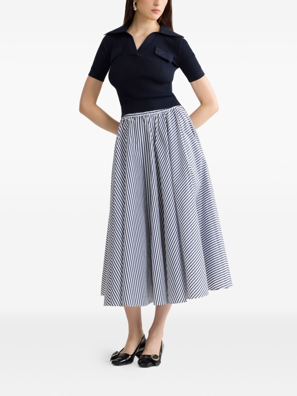 Deep V-Neck Short-Sleeved Sweater With Chest Pockets