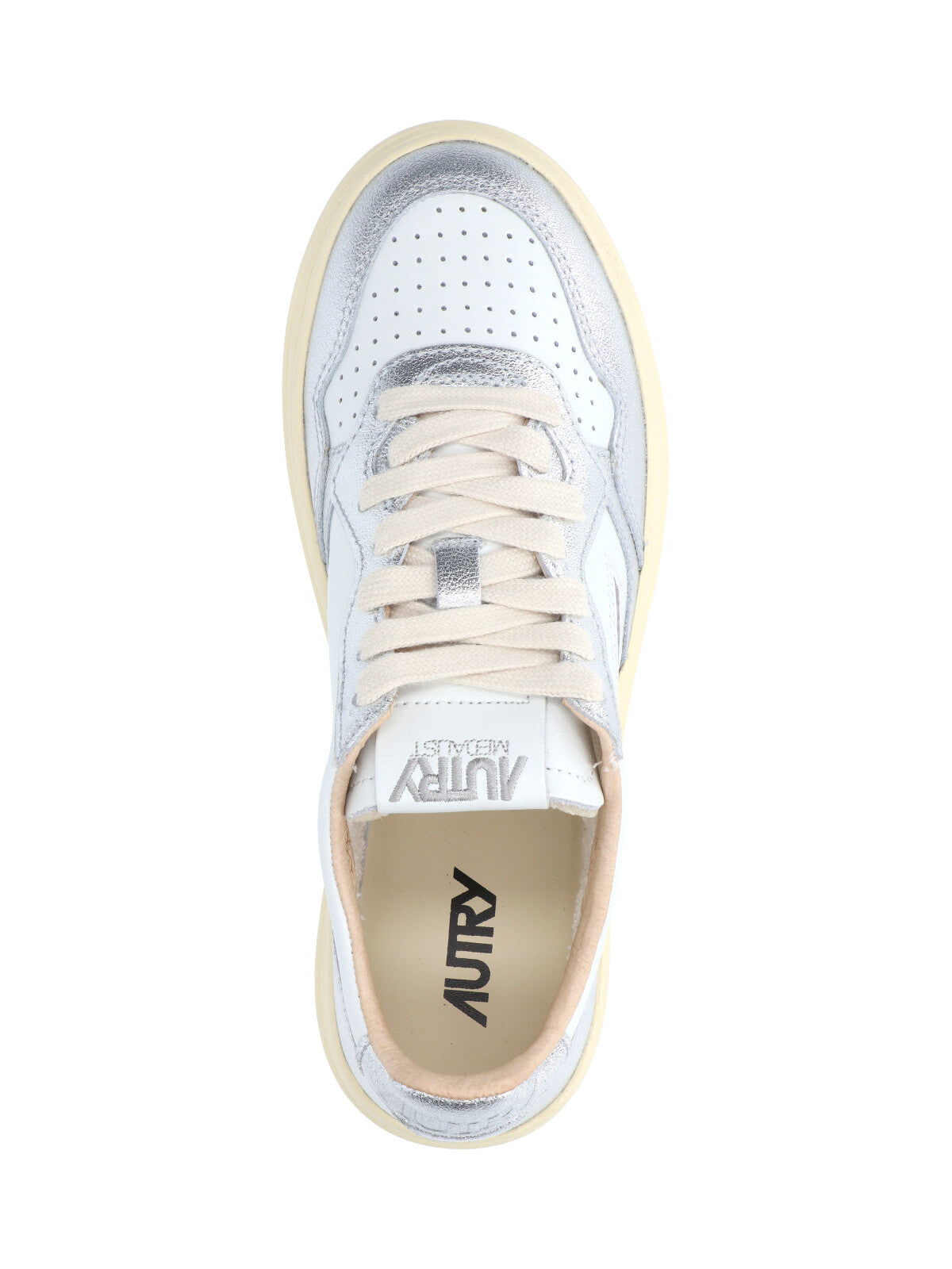 Low-Top White Sneakers with Minimalist Design