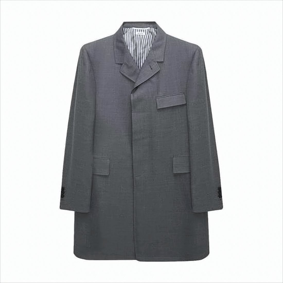 Tailored Wool Coat with Structured Silhouette and Flap Pockets