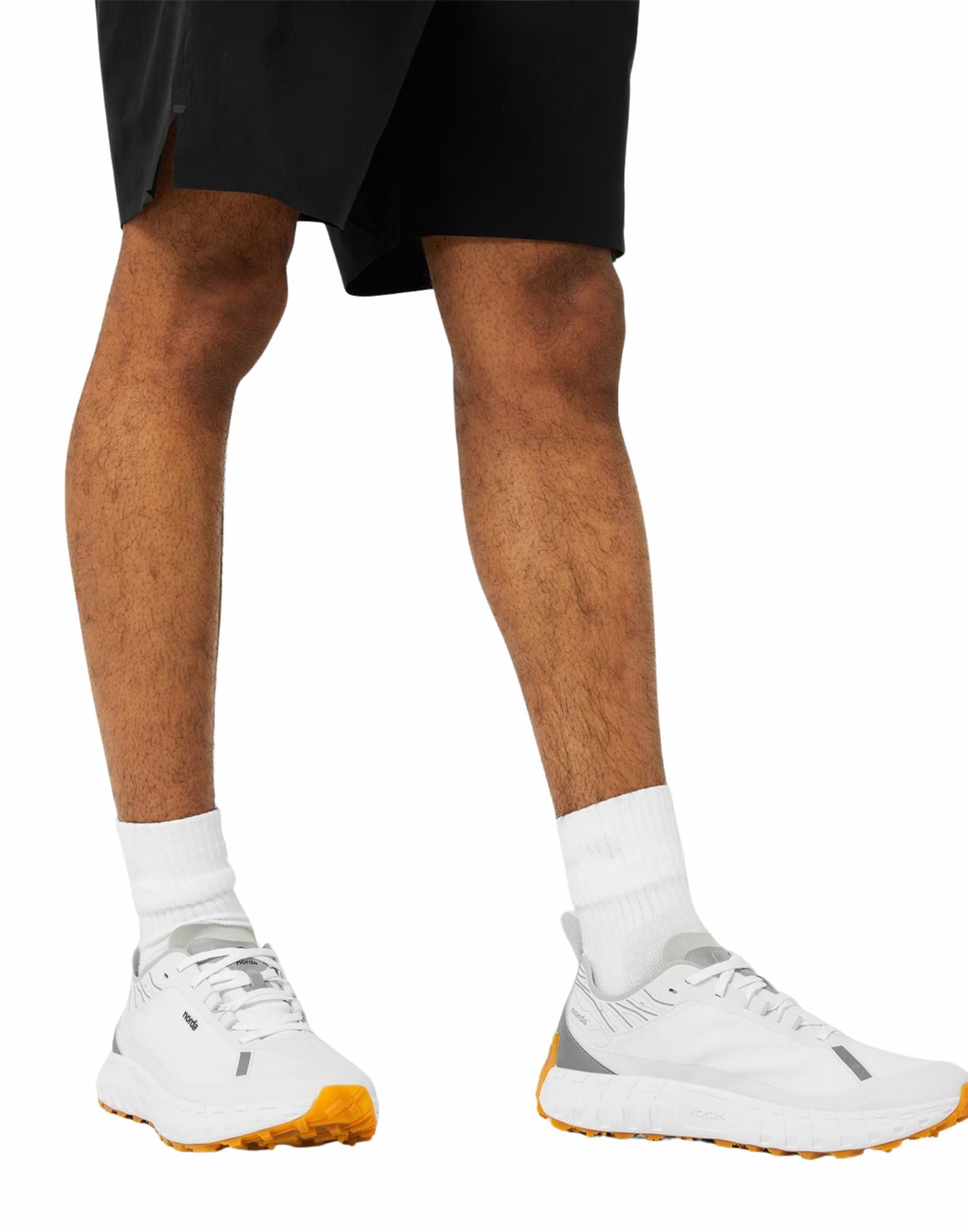 001 M White Gum Sneaker