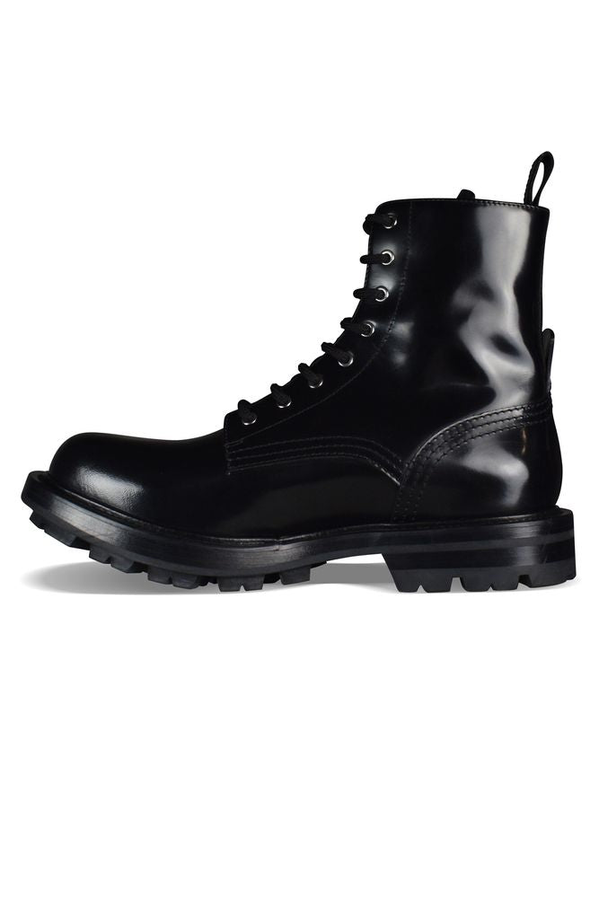 Wander Boots