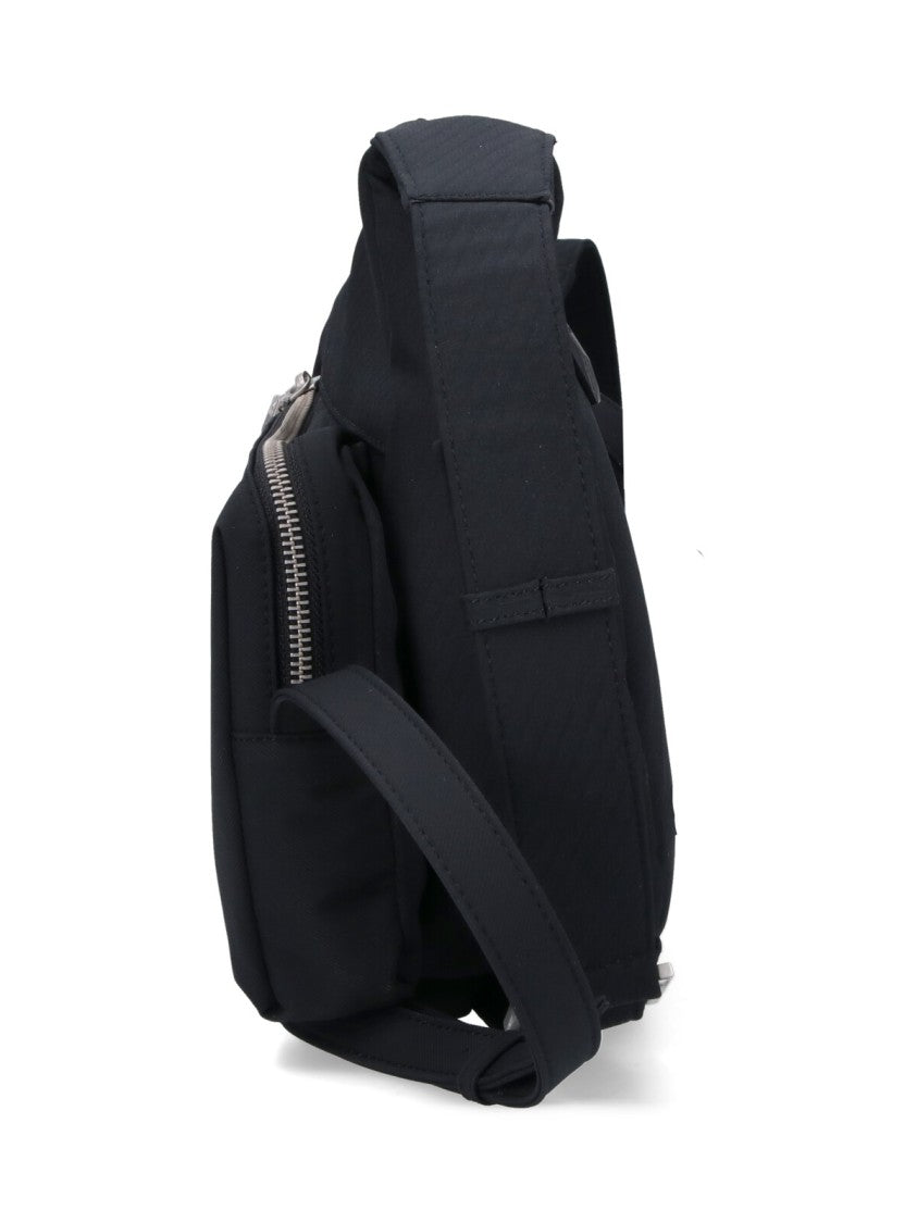 Structured Black Bag With Clean Lines