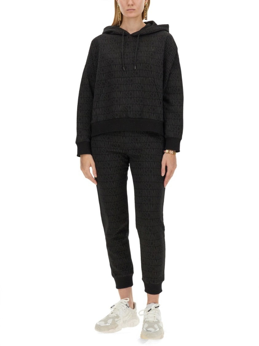 Oversized Black Sweatshirt