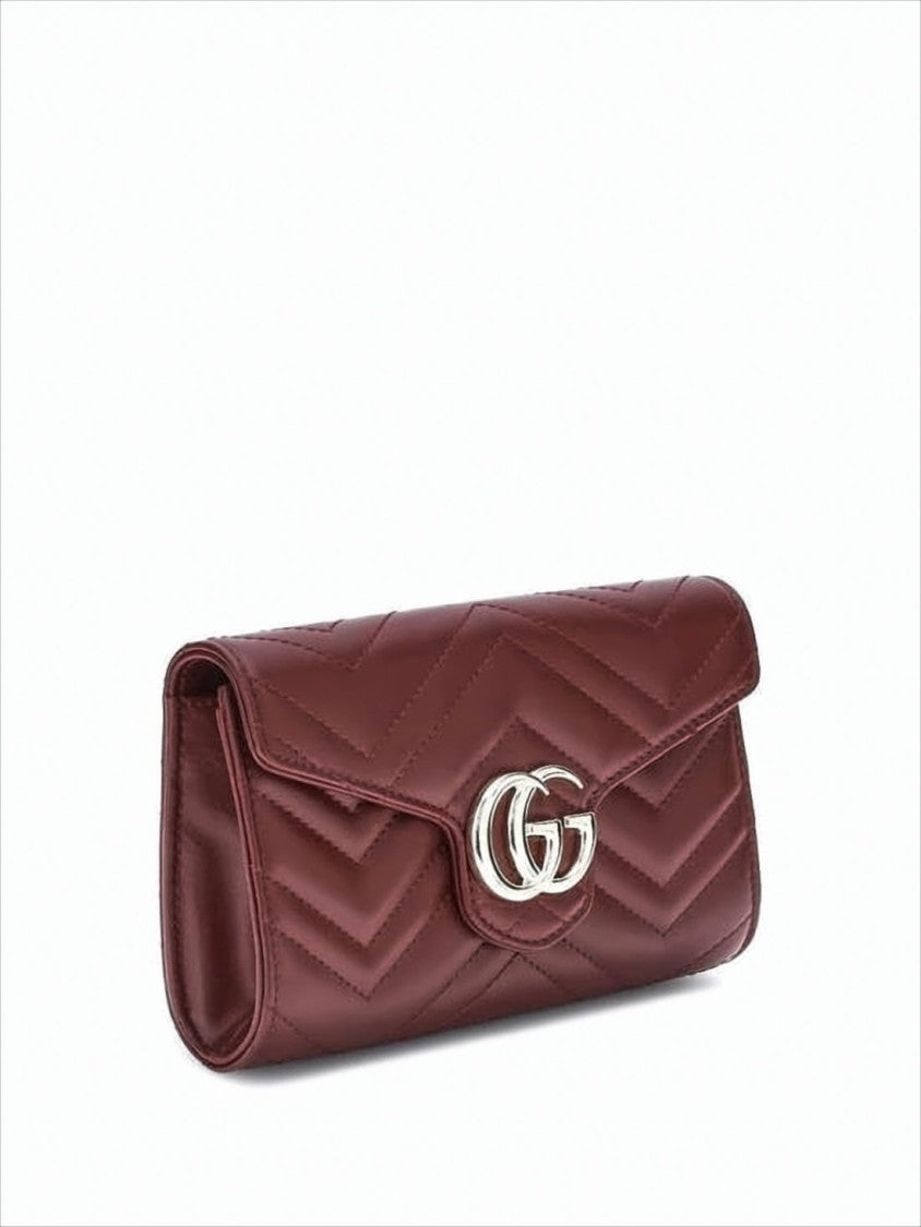 Pikowana skórzana torebka crossbody Chevron