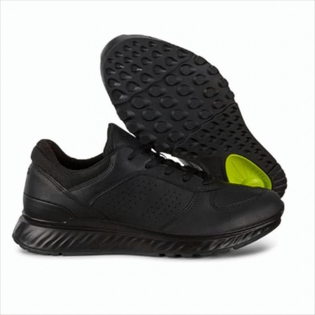 Minimalist Black Leather Sneakers