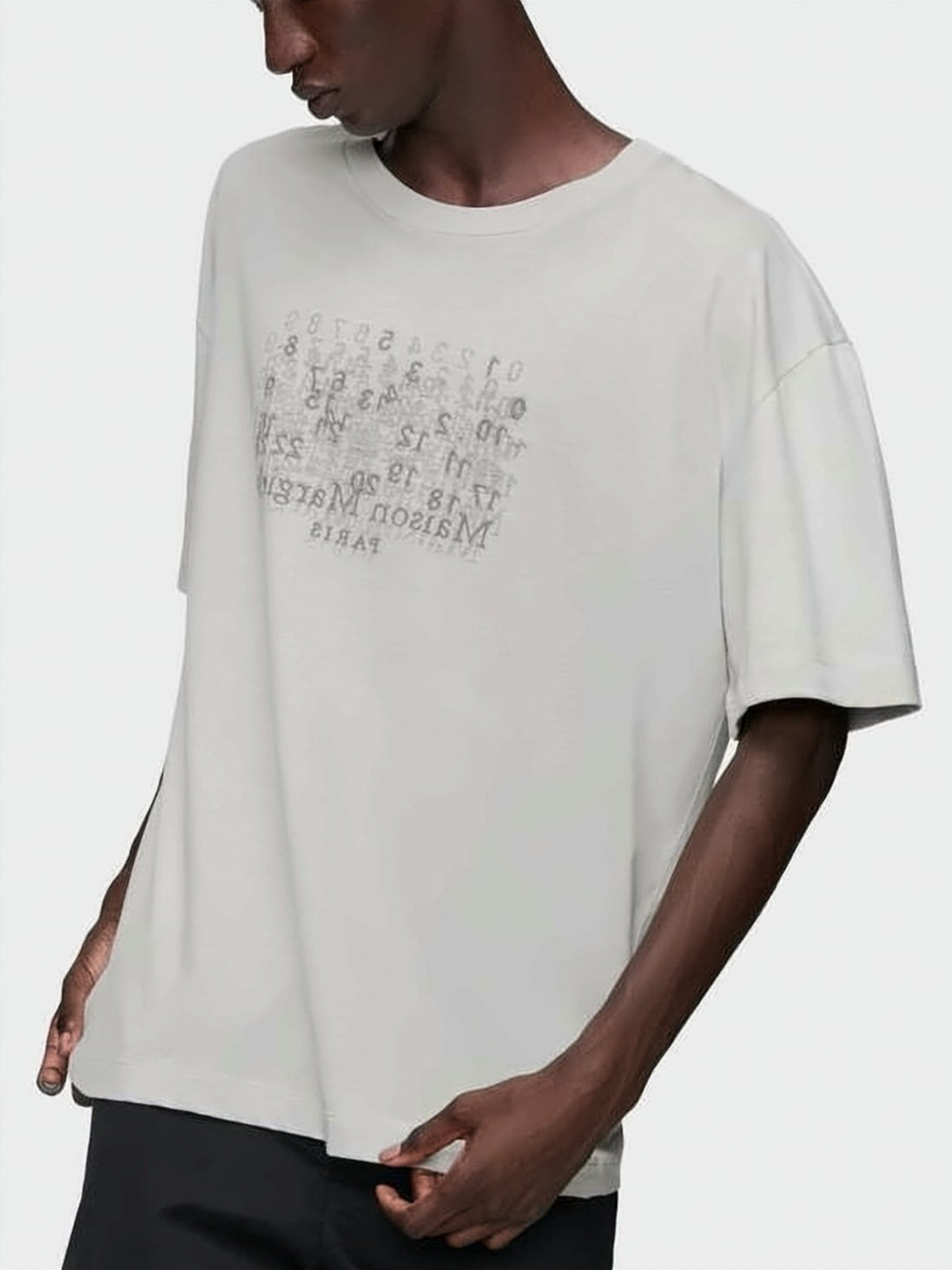 Loose-Fitting Grey Cotton T-Shirt