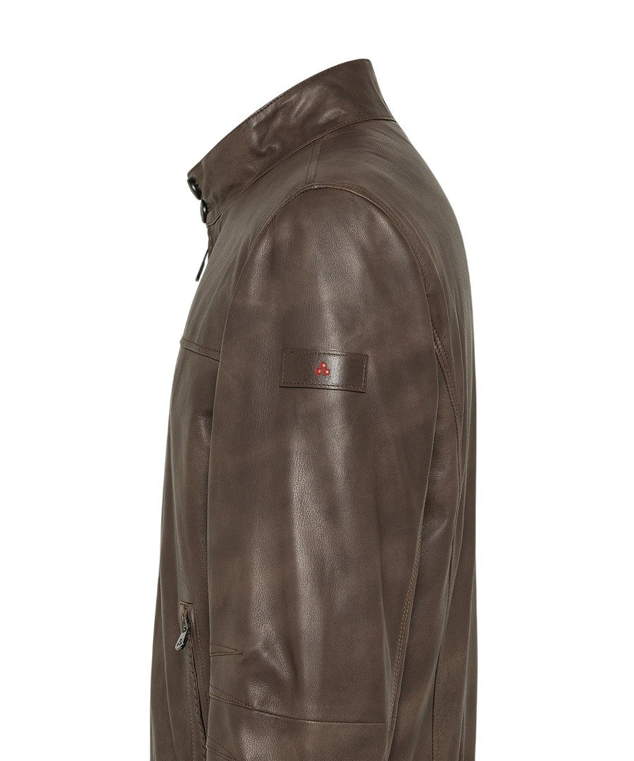 Vintage-Inspired Leather Bomber Jacket