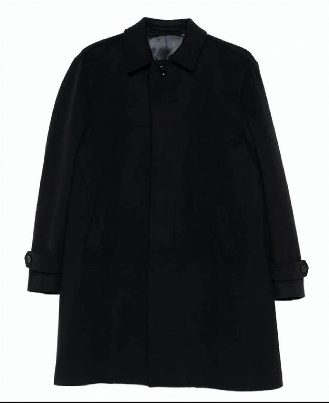 Minimalist Black Wool Coat with Classic Collar