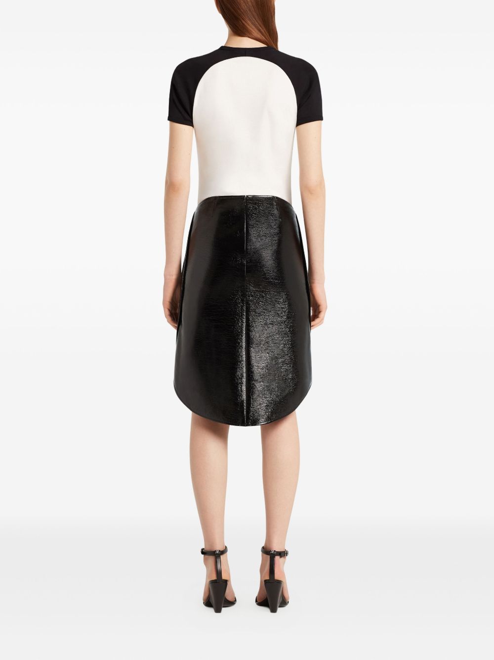 Contrast-Design Short-Sleeved Top with Logo Detail