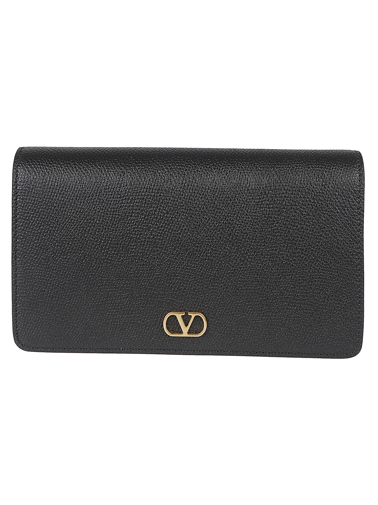 Textured Leather Handbag With Magnetic Closure