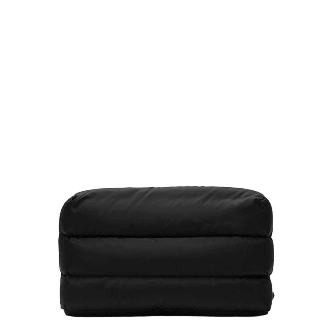 Pikowana kopertówka o minimalistycznym designie