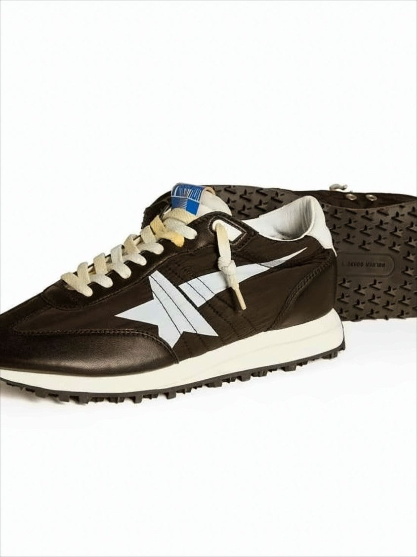 Low-Top Sneakers With Star Accents And Blue Label