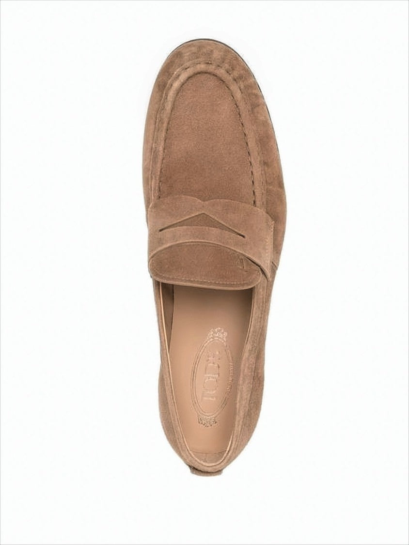 Smooth Suede Loafers with Rounded Toe and Subtle Strap