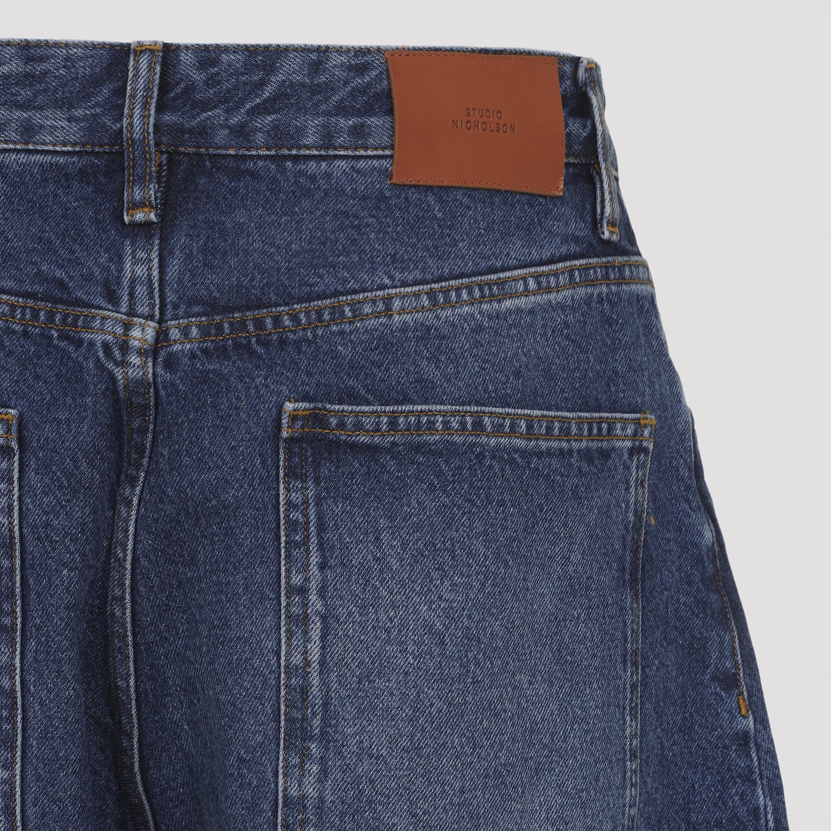 Wide Leg Denim Jeans With Mid-Rise Fit