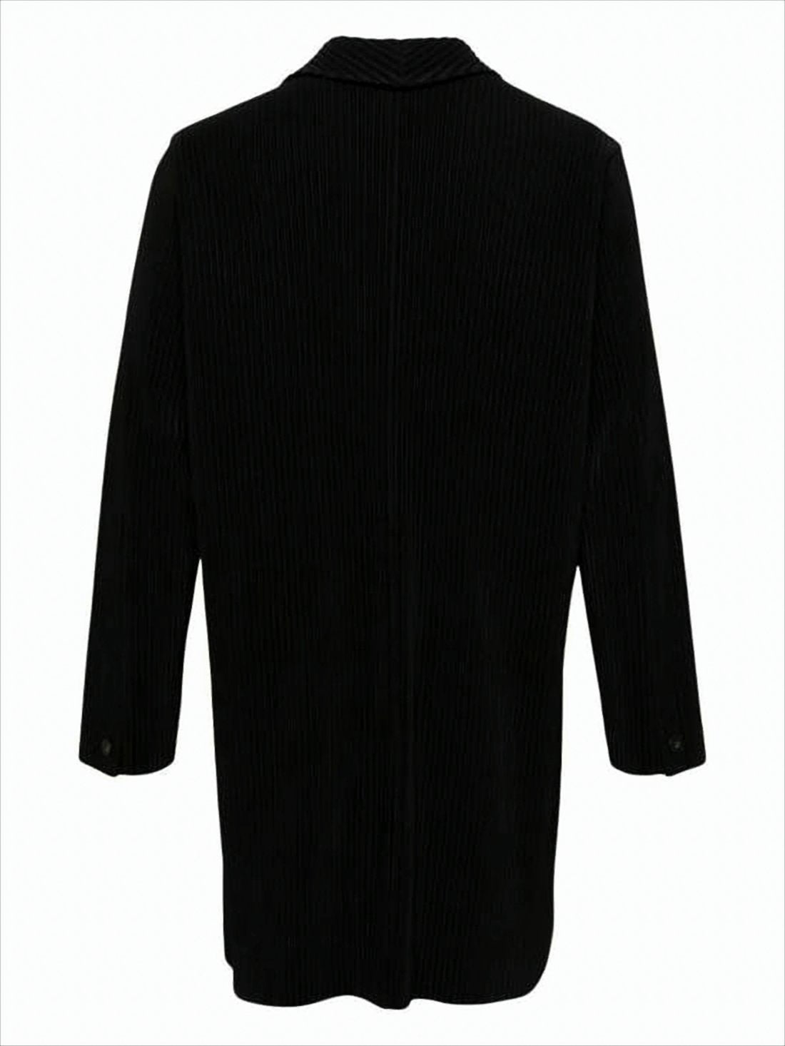 Distinctive Pleated Jacket