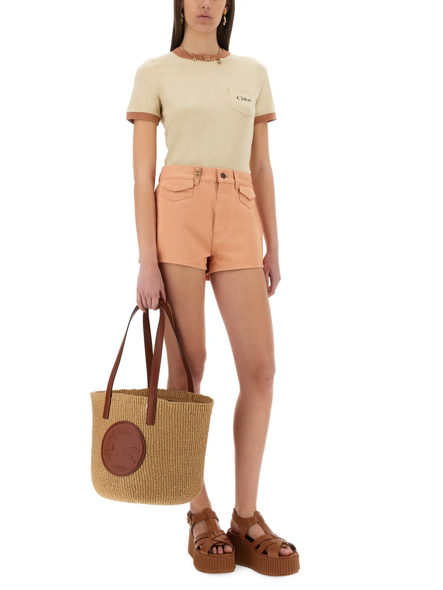 Classic Mid-Thigh Cotton Shorts with Timeless Silhouette