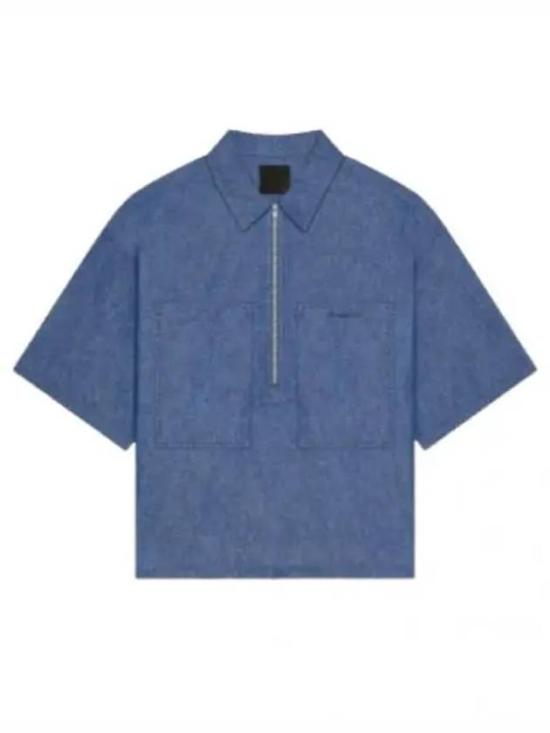 Relaxed Fit Blue Short-Sleeve Shirt with Zippered Front and Structured Collar