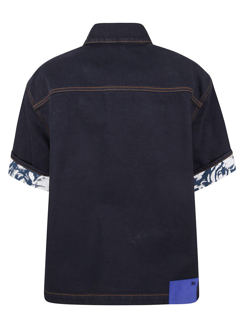 Relaxed Fit Button-Up Shirt With Contrast Stitching