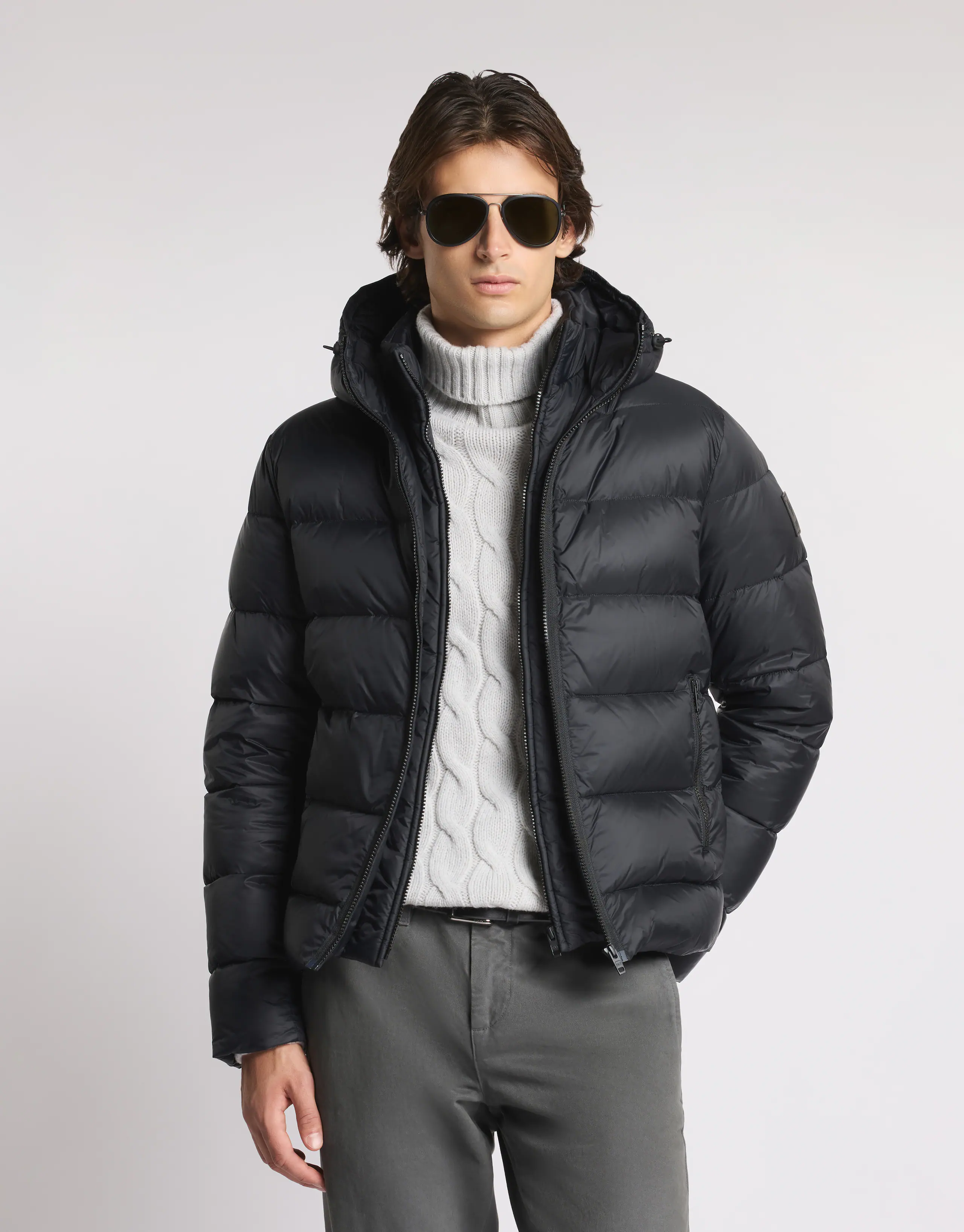 Lightweight Puffer Jacket With Adjustable Hood