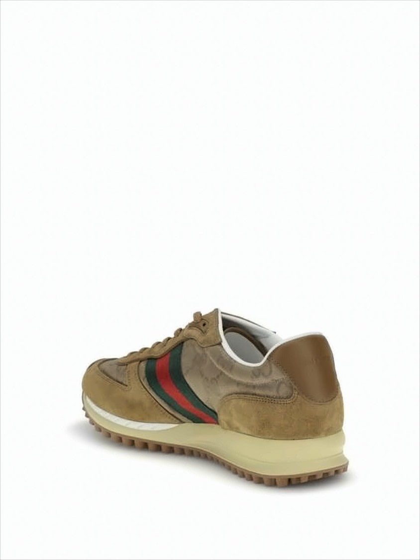 Low-Top Sneakers with Signature Stripes and Textured Grip