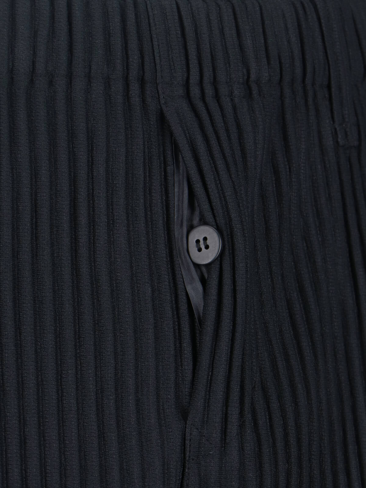 Pleated Black Trousers with Elastic Waistband