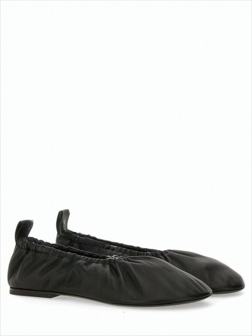 Pointed Toe Black Lambskin Flat Shoes