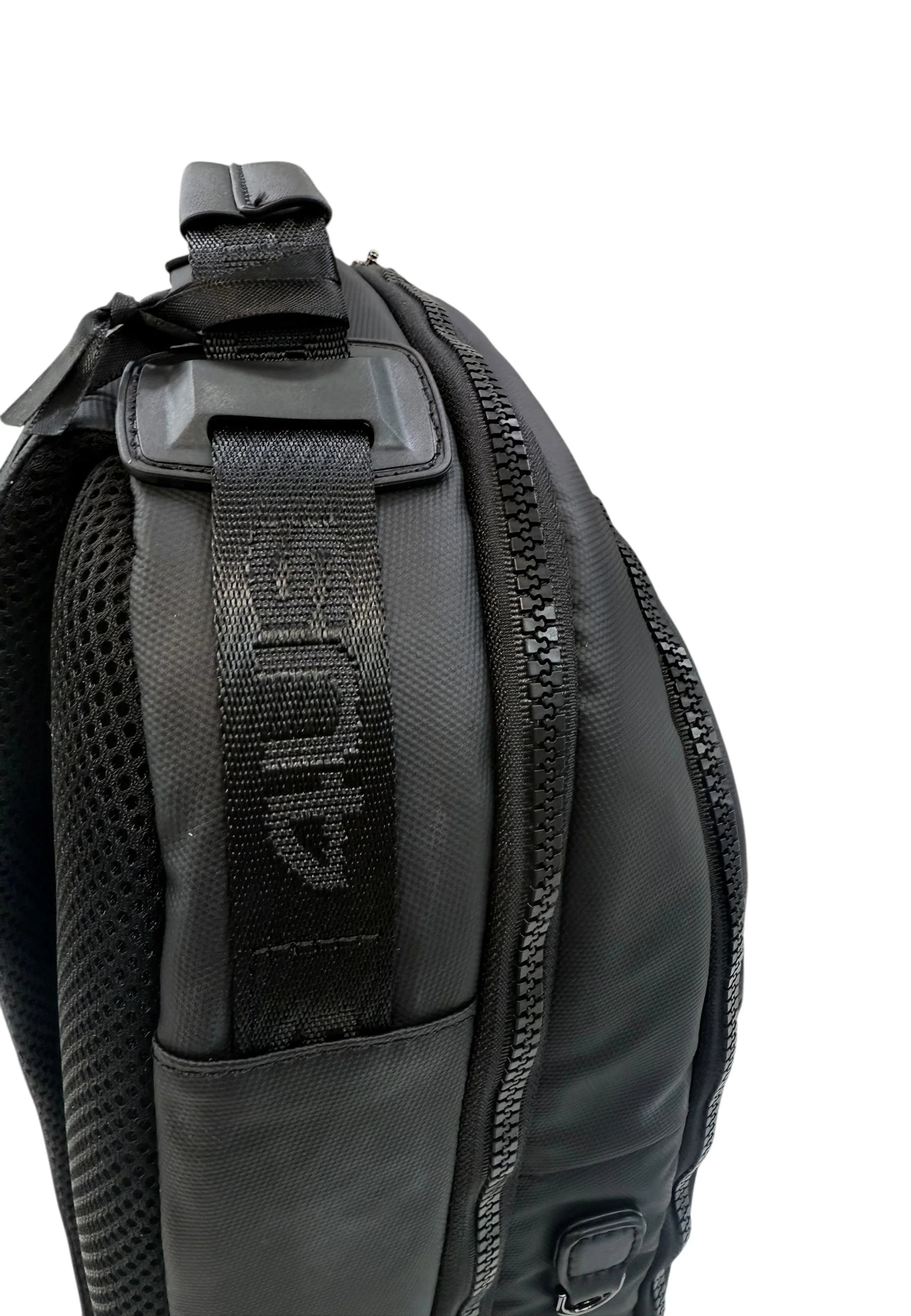 4Us Shoulder Backpacks