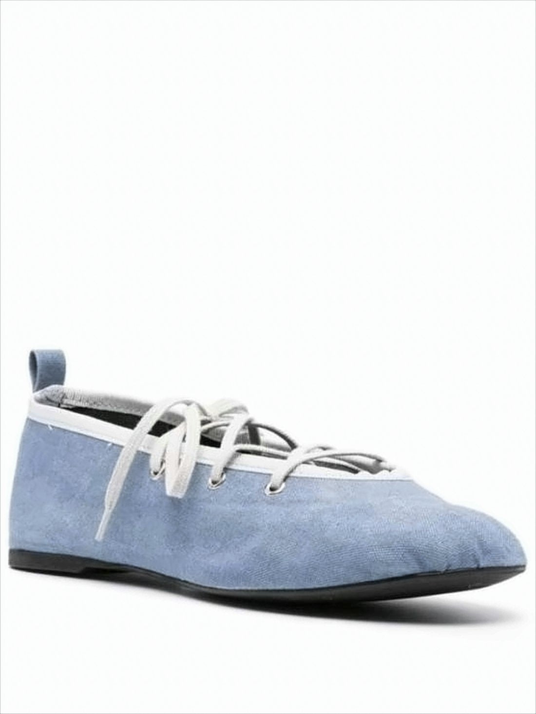 Pointed Toe Lace-Up Flats with Contrasting Trim