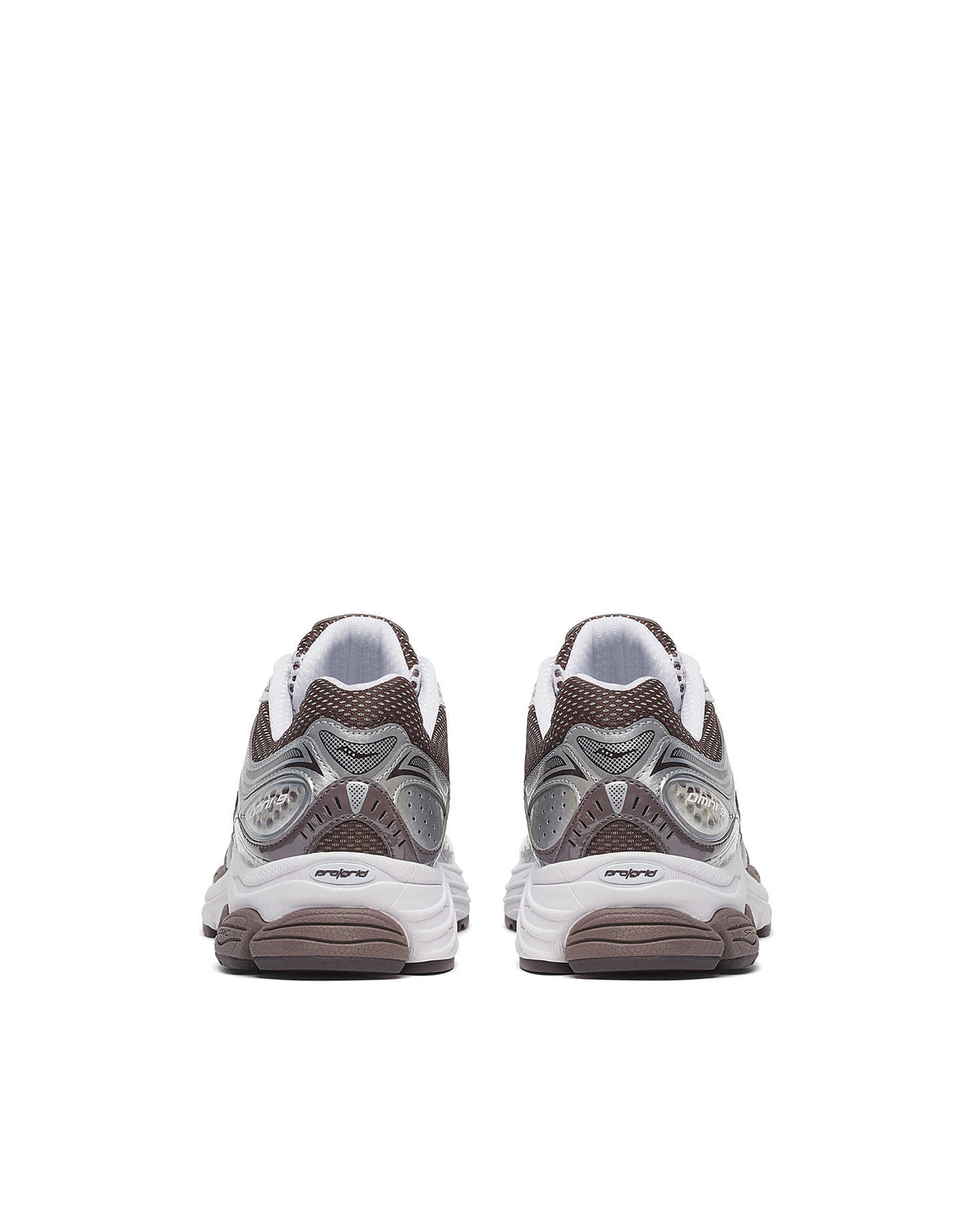 Progrid Omni 9 Sneakers In White And Brown