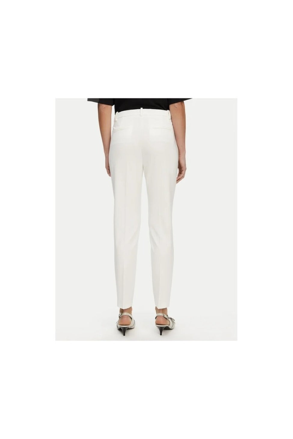 Tailored White Trousers With Side Pockets