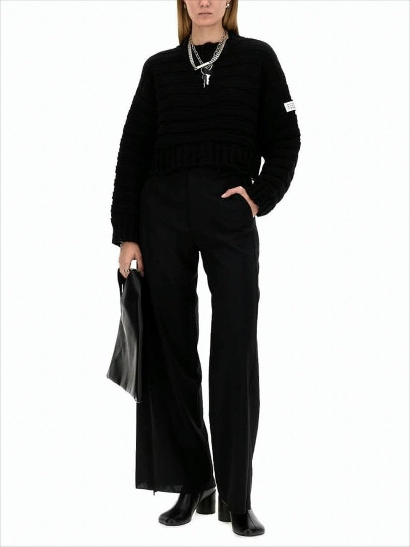 Cropped Textured Knit Sweater with Boxy Fit