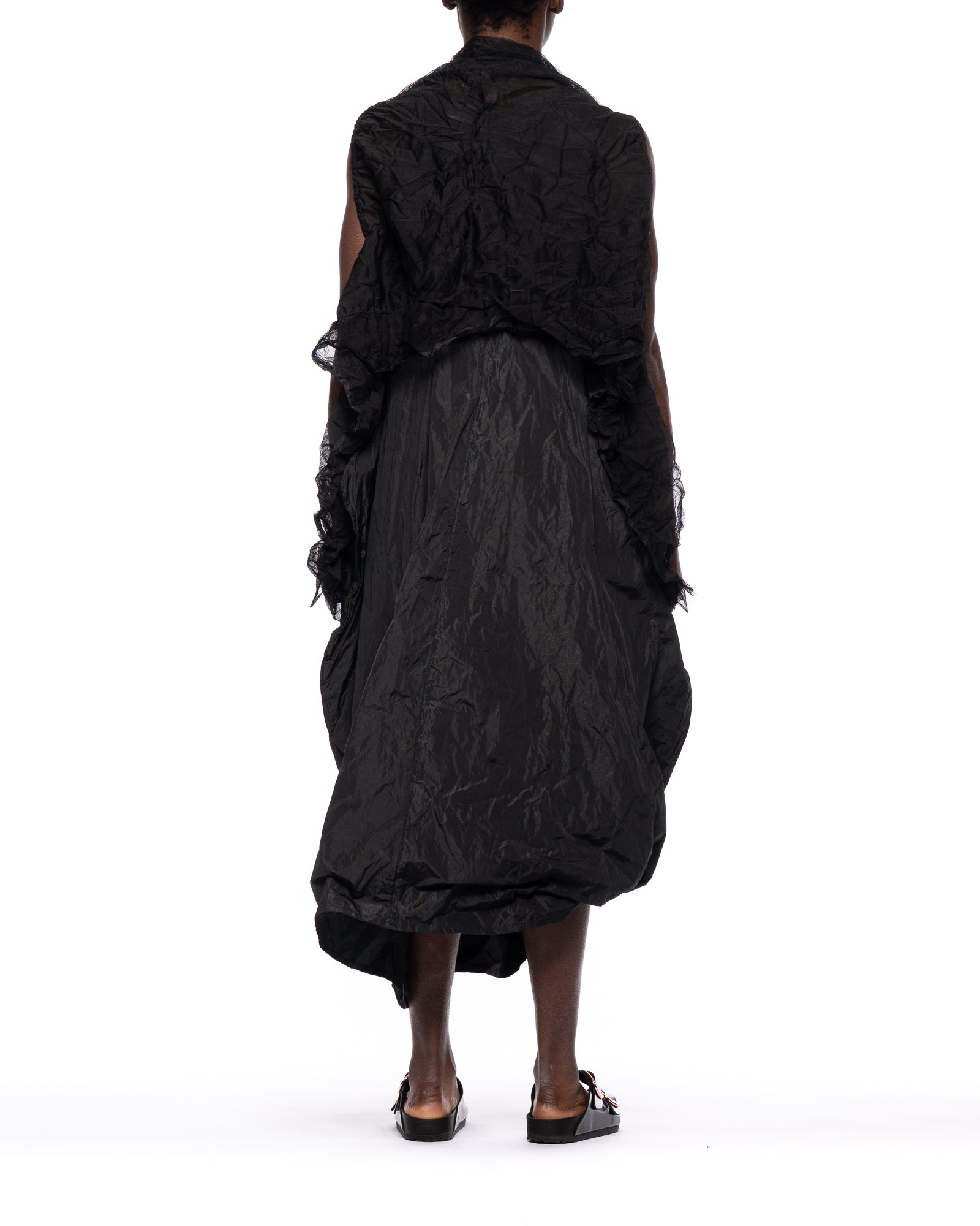 Crinkled Tulle Shrug With Strapless Design