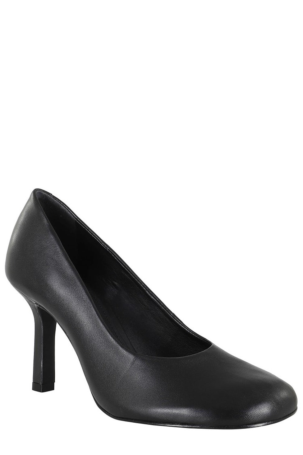 Rounded Toe Black Brigitte Pumps