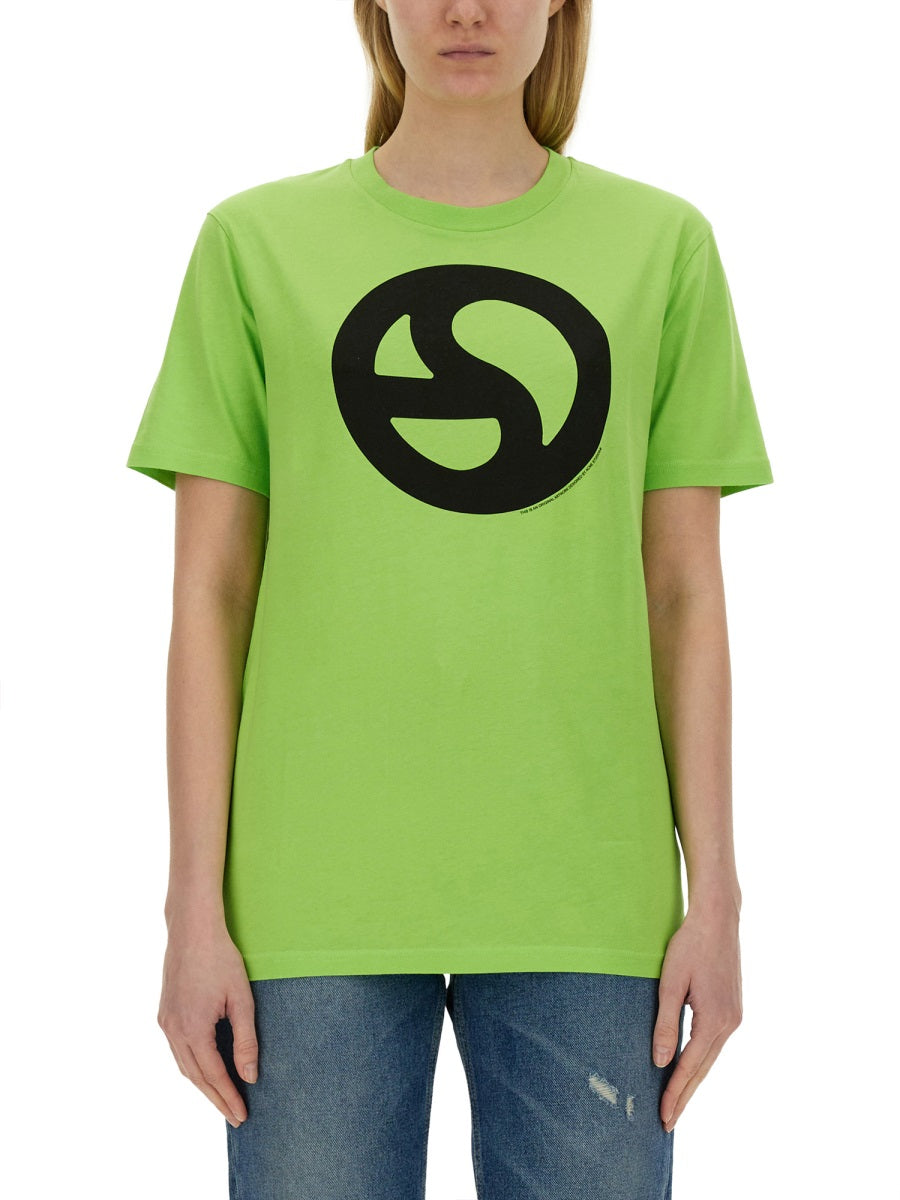 Short-Sleeved T-Shirt With Bold Graphic Print