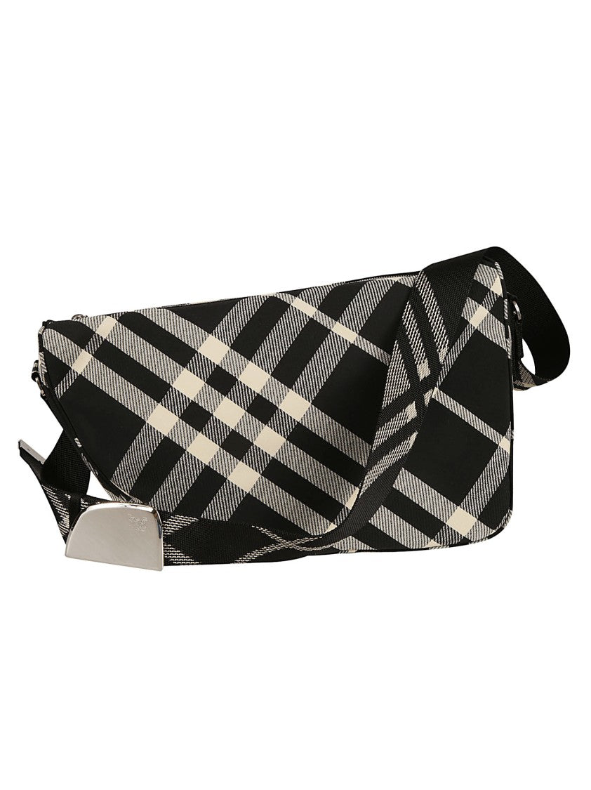 Distinctive Check Pattern Shoulder Bag