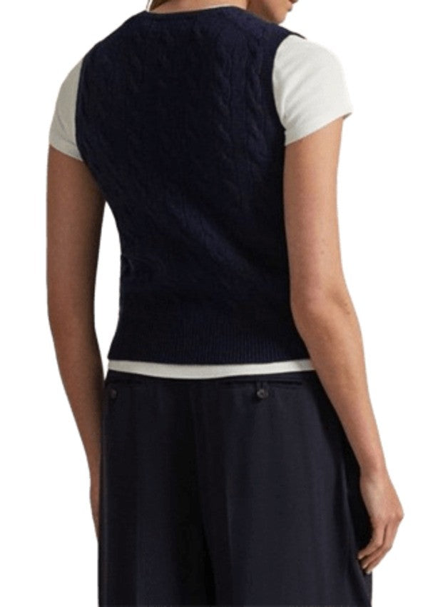 Cable Knit Gilet in Luxurious Wool-Cashmere Blend