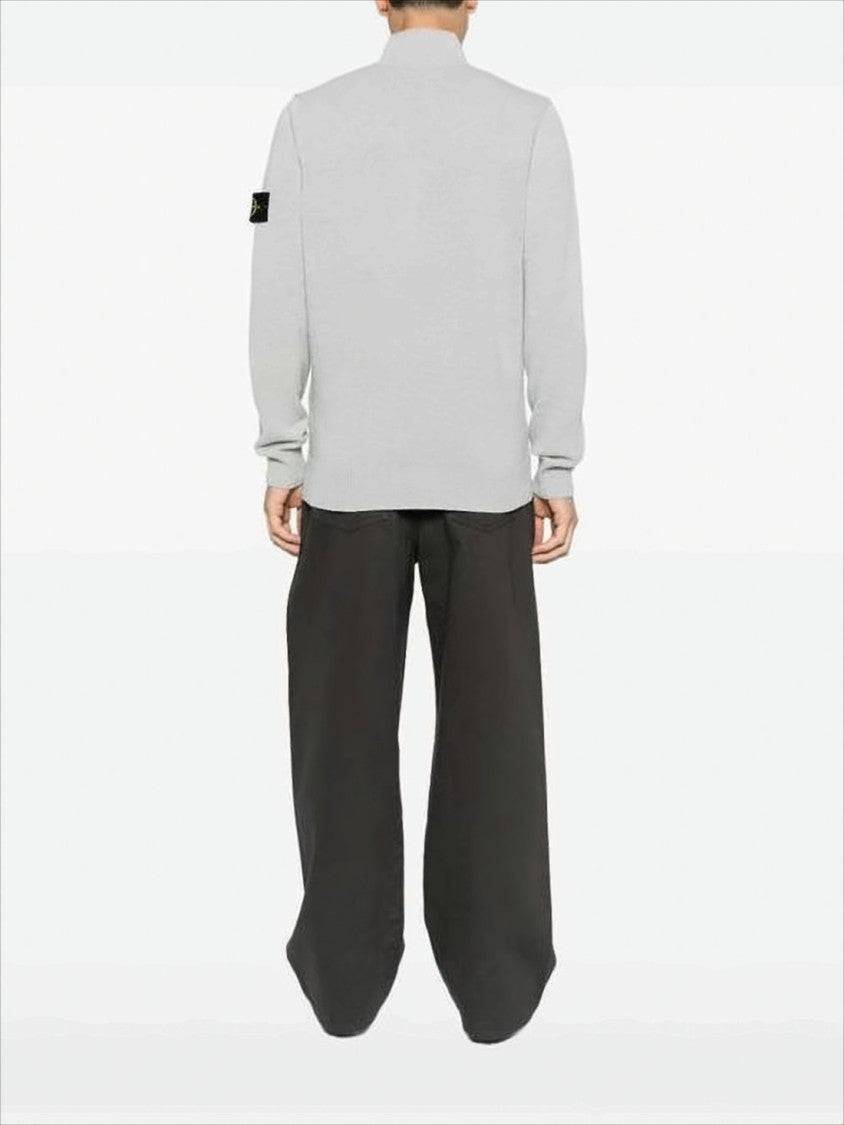 Knitted Turtleneck Sweater with Ribbed Texture and Buttoned Placket