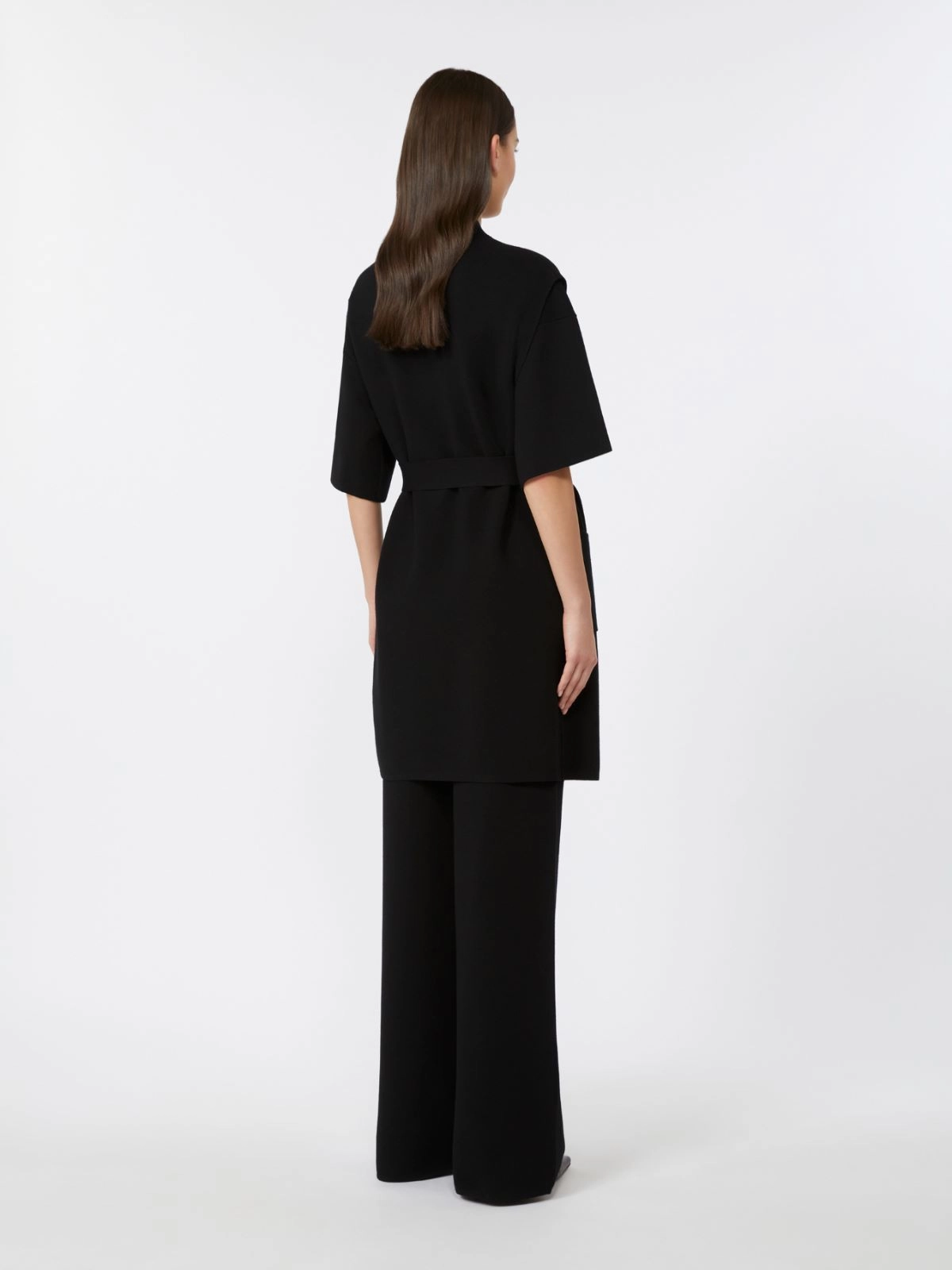 Tailored Black Vest With V-Neckline